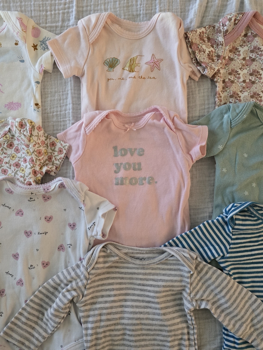 Set Of 9 Cute Onsies Size 3 Month. Great Condition.